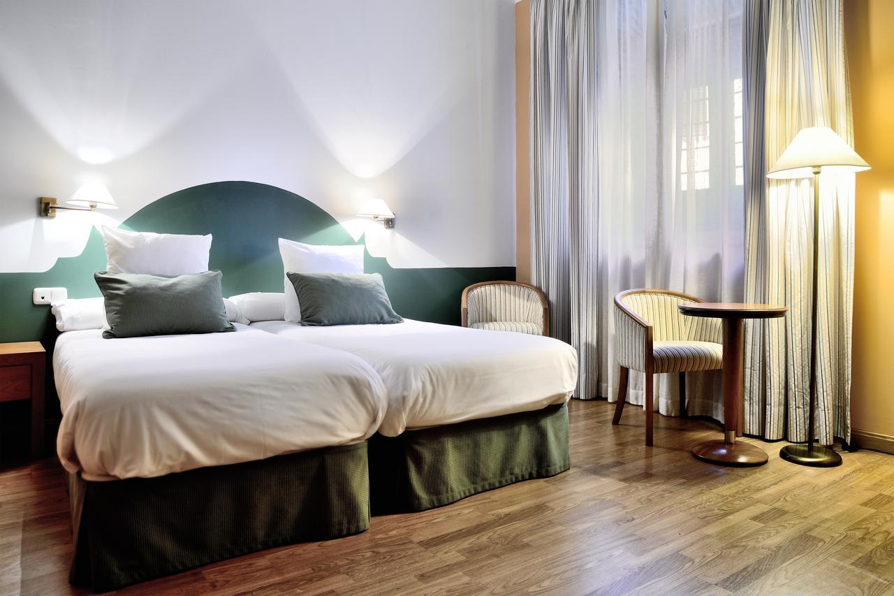 Hotel Ahc Palacio Coria Eksteriør billede