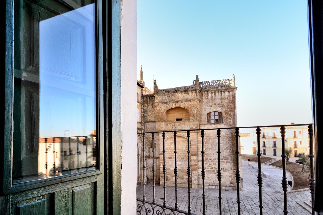 Hotel Ahc Palacio Coria Eksteriør billede